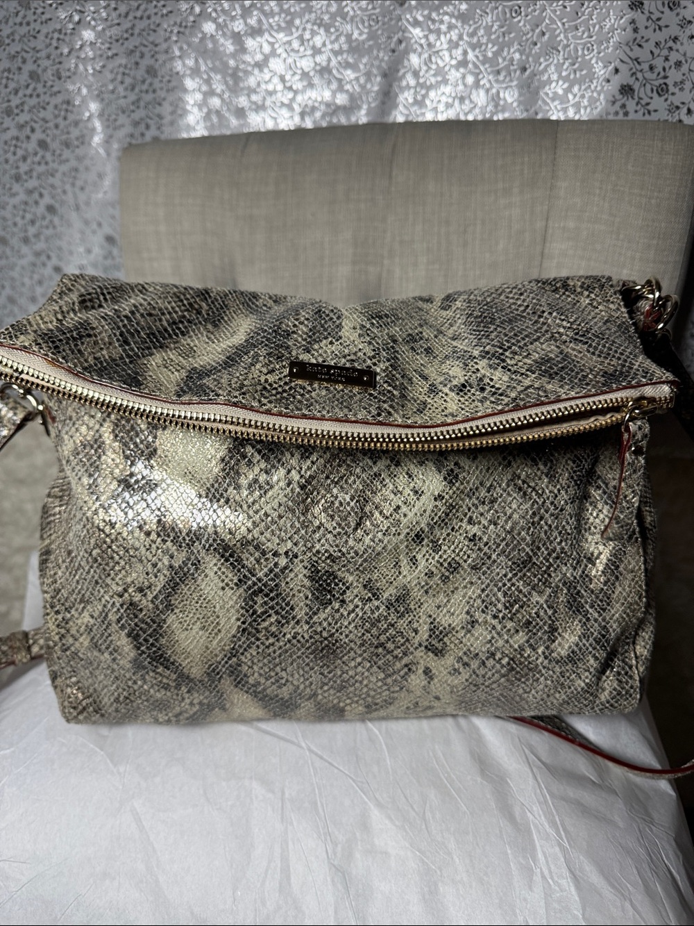 kate spade Snake-Print Shoulder and cross body Bag in Cream gray and gold sparkl - Picture 8 of 9